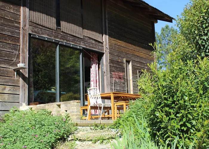 Maison Bois * Sergeac